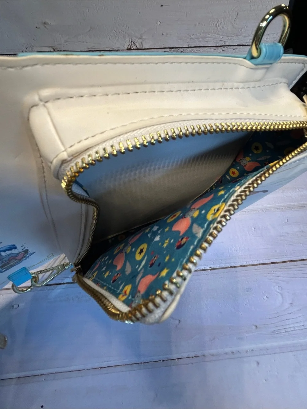 Loungefly crossbody dumbo